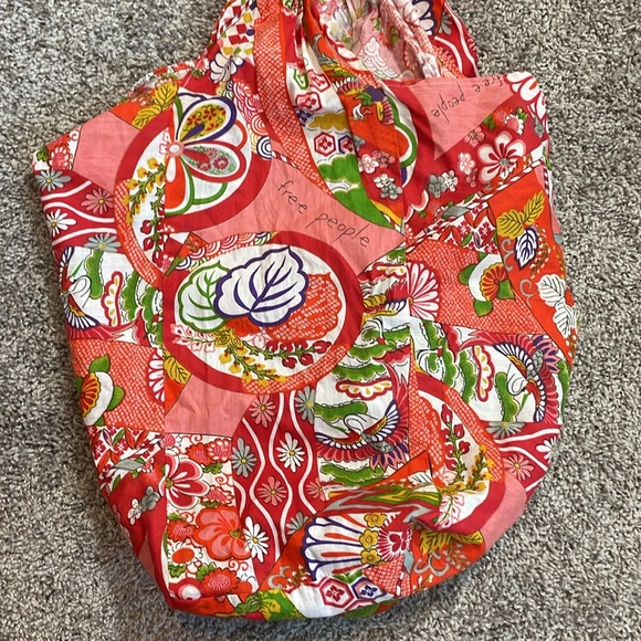Free people boho crossbody floral tote - Picture 5 of 5